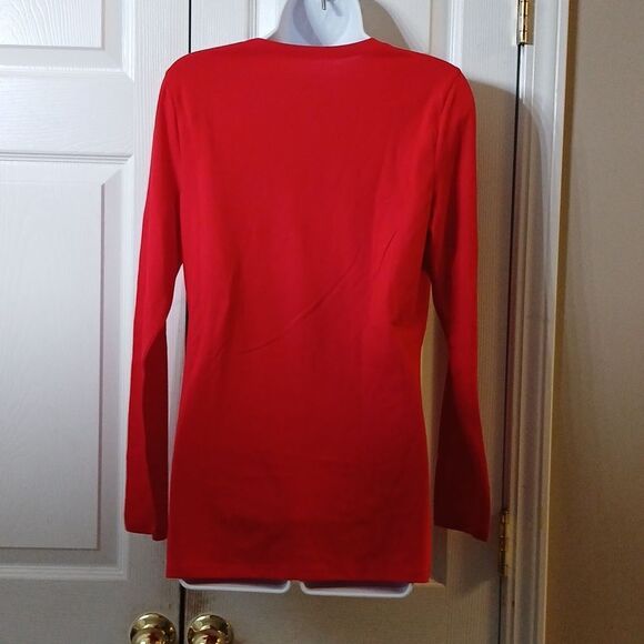 Red long sleeve cross shirt I Can't But I know a Guy tshirt Sz L Juniors - Picture 4 of 5